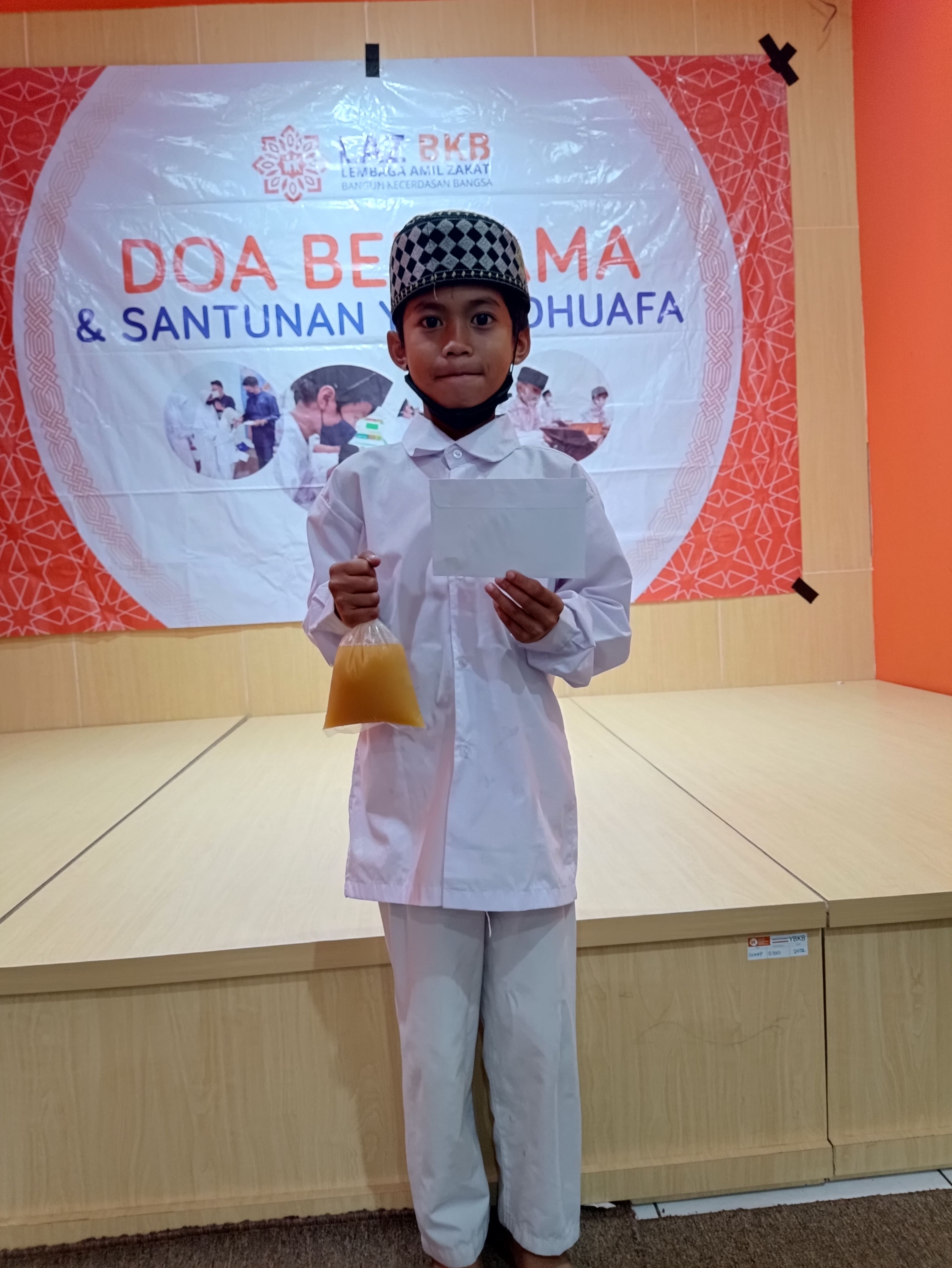 Salah Satu Penerima Manfaat Dana Pendidikan Yatim